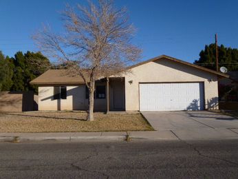 4824 W 20th Place, Yuma, AZ 85364 