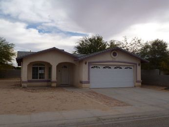 579 North Figueroa Drive, San Luis, AZ 85349 