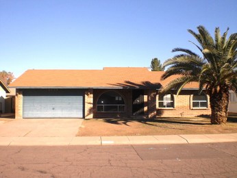 5328 West Seldon Lane, Glendale, AZ 85302 