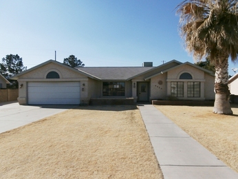 2320 S Palm Drive, Safford, AZ 85546 
