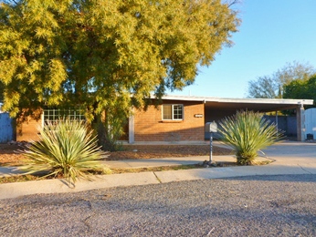 1014 S Seco Place, Tucson, AZ 85710 