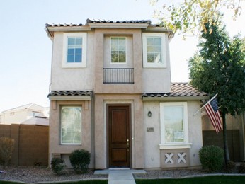 1713 South Chatsworth, Mesa, AZ 85209 