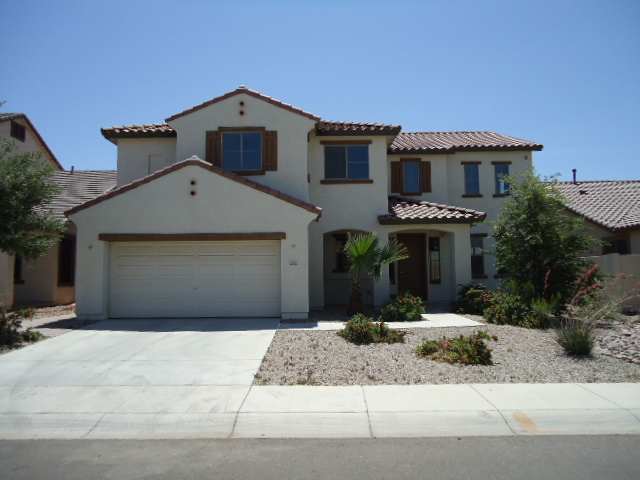 2115 West Desert Lane, Phoenix, AZ 85041 