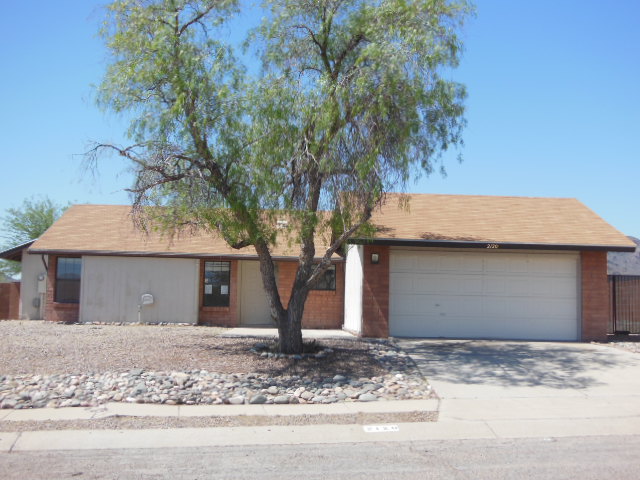 2120 S Hermosa Drive, Tucson, AZ 85713 