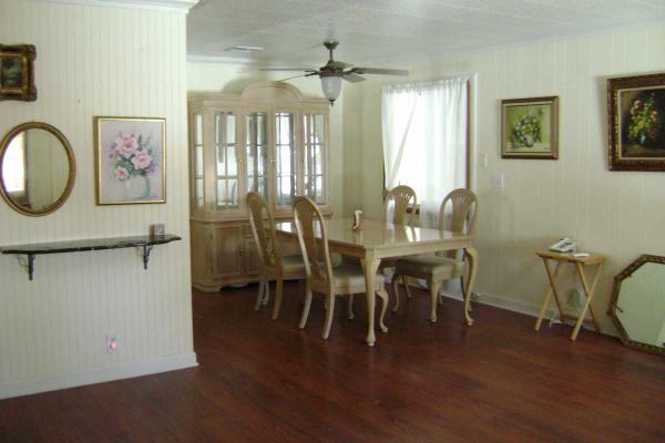 2050 W. Dunlap Ave., N266, Phoenix, AZ 85021 