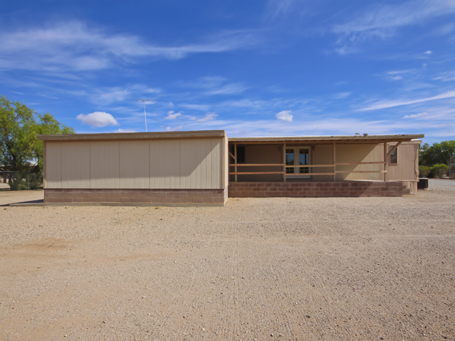 6740 W Illinois Street, Tucson, AZ 85735 