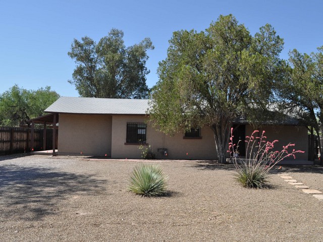 3130 E Bermuda Street, Tucson, AZ 85716 