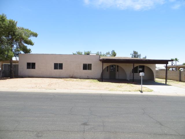 9609 East Ellis Circle, Mesa, AZ 85207 