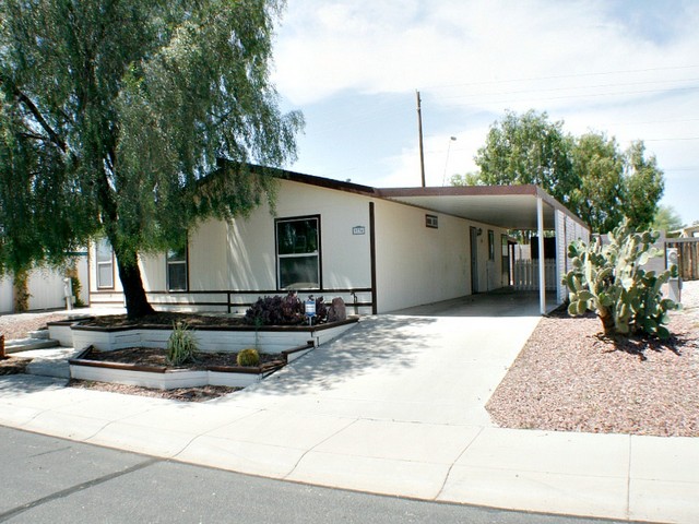 9736 E Escondido Avenue, Mesa, AZ 85208 