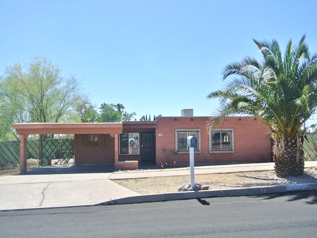 3200 South Harrison Road, Tucson, AZ 85730 