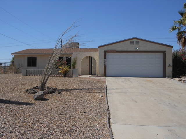 3530 Bluecrest Drive, Lake Havasu City, AZ 86406 
