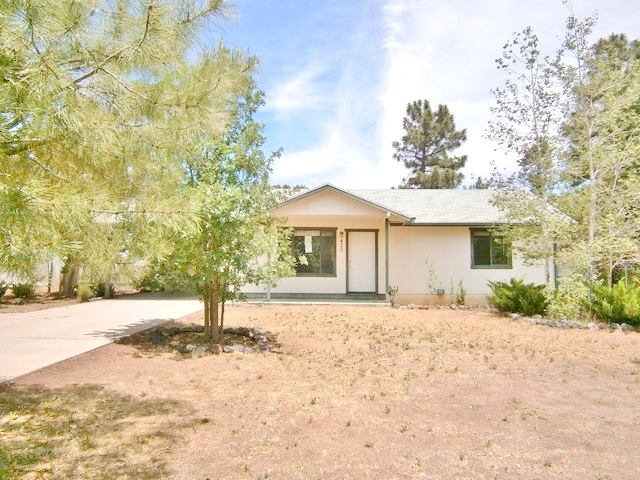 420 W Reidhead, Show Low, AZ 85901 
