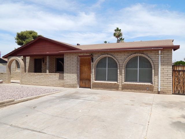 7619 North 42nd Lane, Phoenix, AZ 85051 