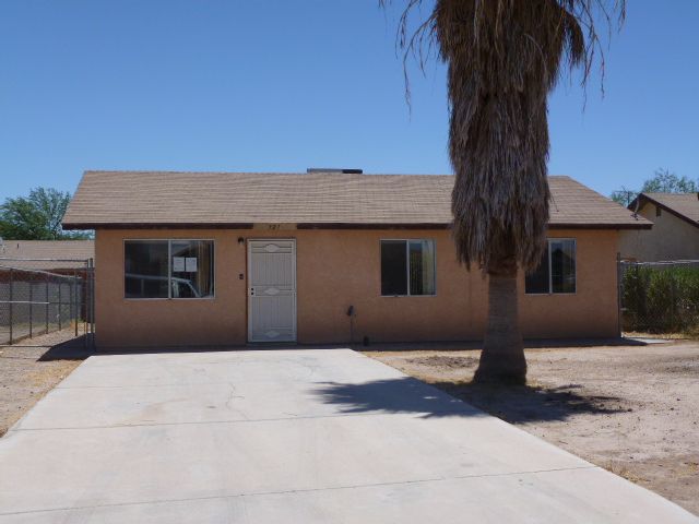 721 N Mirasol Avenue, San Luis, AZ 85349 