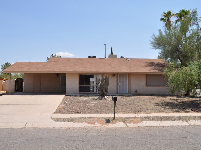 9650 East Calle Eunice, Tucson, AZ 85715 