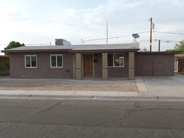 906 E 24th Place, Yuma, AZ 85365 