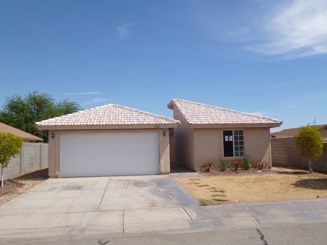 1578 W California Street, San Luis, AZ 85349 