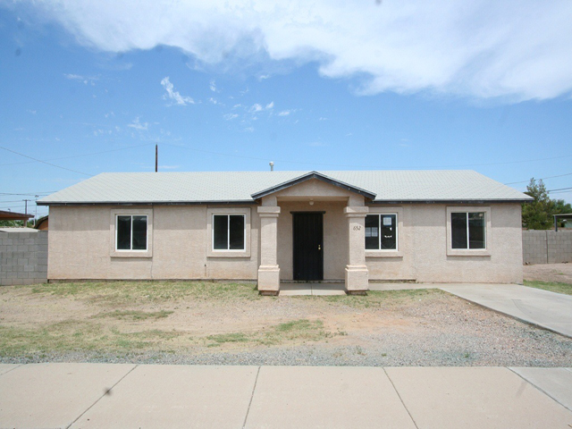 652 W Coolidge Avenue, Coolidge, AZ 85128 