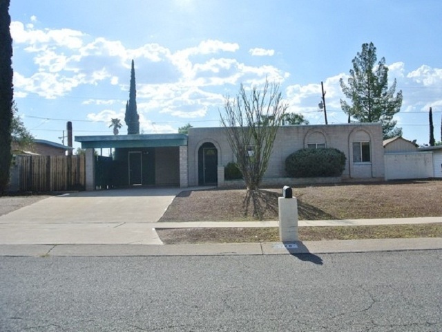 728 S Desert Steppes Drive, Tucson, AZ 85710 