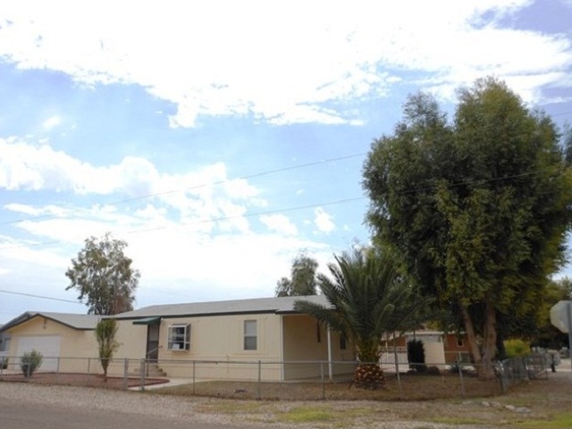 7878 S Mockingbird Drive, Mohave Valley, AZ 86440 