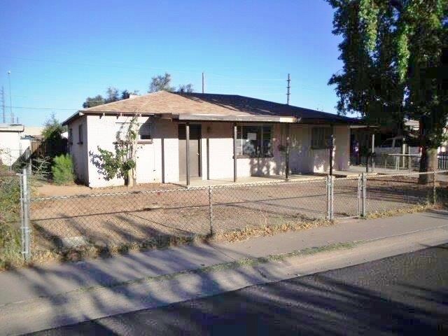 8637 North 27th Drive, Phoenix, AZ 85051 