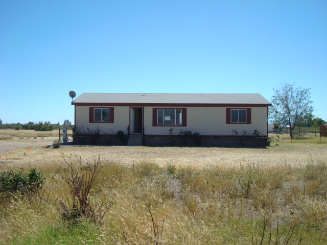 2787 West Willow Tree Lane, Willcox, AZ 85643 