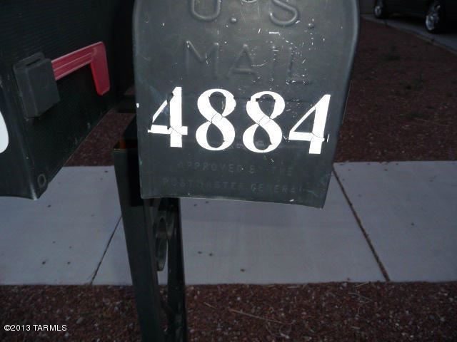 4884 W Calle Don Roberto, Tucson, AZ 85757 