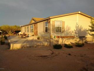 9879 S. Golden Cactus Trail, Tucson, AZ 85756 
