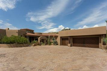 7624 Stagecoach Pass  Road, Carefree, AZ 85377 