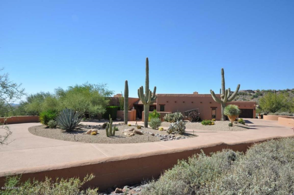 6506 E LANGUID Lane, Carefree, AZ 85377 