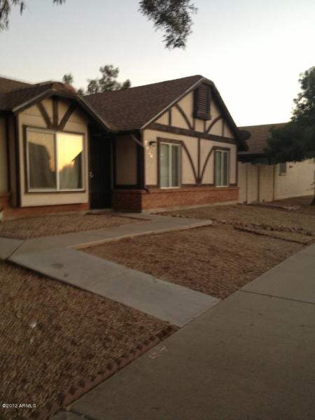 8520 W PALM Lane, Phoenix, AZ 85037 