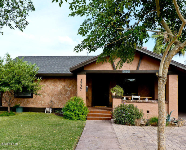 2237 N 8TH Street, Phoenix, AZ 85006 