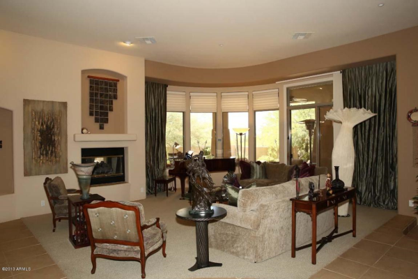 9290 E Thompson Peak Parkway, Scottsdale, AZ 85255 