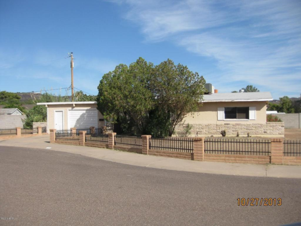 2010 W Wood Drive, Phoenix, AZ 85029 