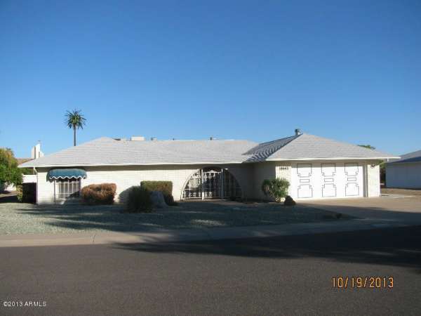 19443 N SOMBRERO Circle, Sun City, AZ 85373 