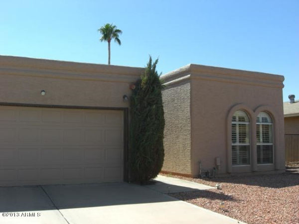26602 S NEW TOWN Drive, Sun Lakes, AZ 85248 