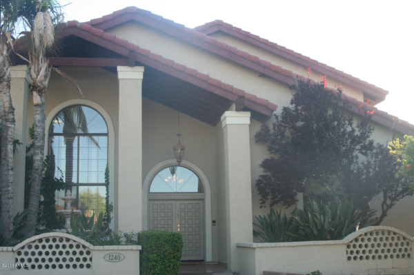 1240 N NASSAU Circle, Mesa, AZ 85205 