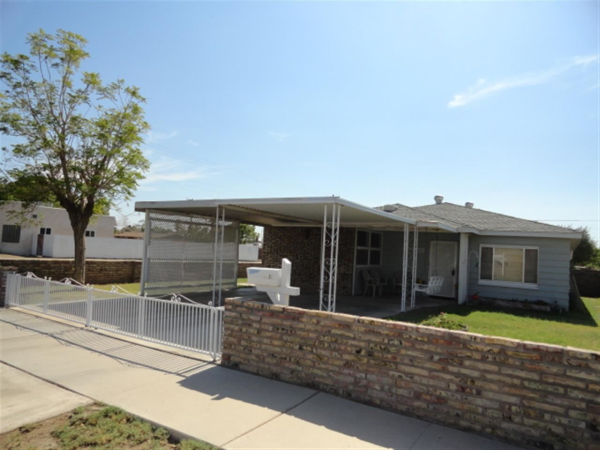 1050 S 9 AVE, Yuma, AZ 85364 