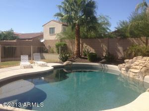 5504 W CAVEDALE Drive, Phoenix, AZ 85083 