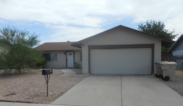 5309 W PORT AU PRINCE Lane, Glendale, AZ 85306 