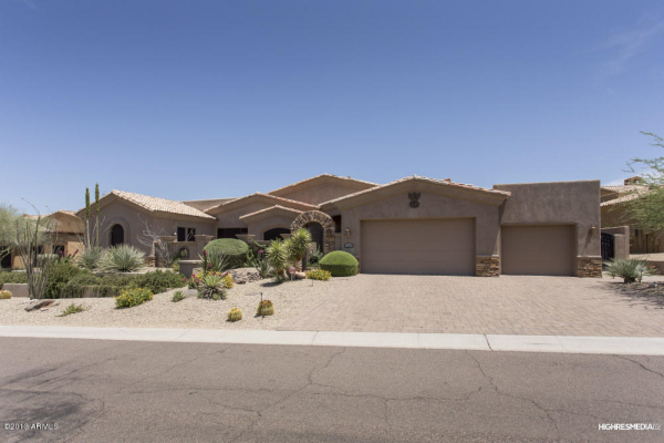 9390 E MONUMENT Drive, Scottsdale, AZ 85262 