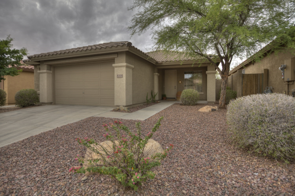 41024 N. Iron Horse Way, Anthem, AZ 85086 