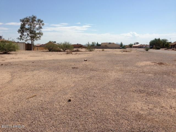 9146 W Tinajas Drive, Arizona City, AZ 85123 