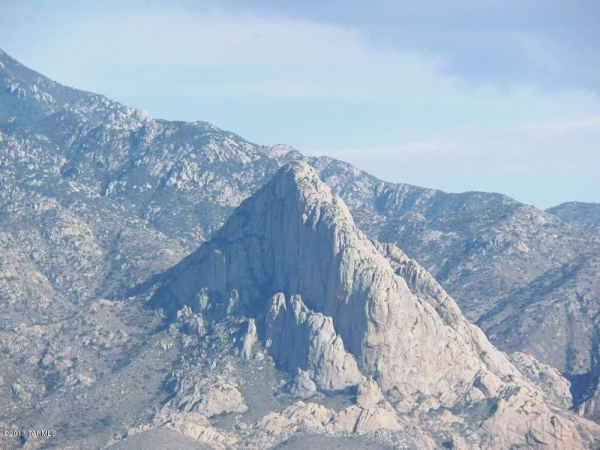 4925 S Meadow Ridge Drive, Green Valley, AZ 85622 