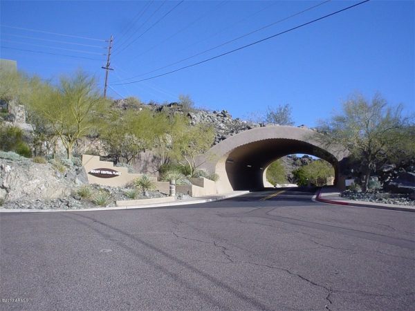 10253 N Central Avenue, Phoenix, AZ 85020 