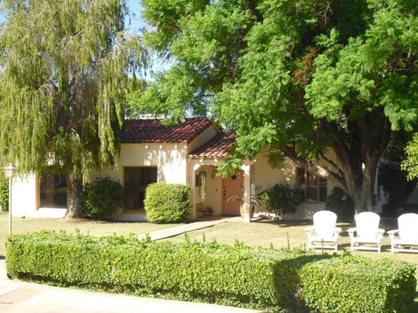 6250 N Central Avenue, Phoenix, AZ 85012 