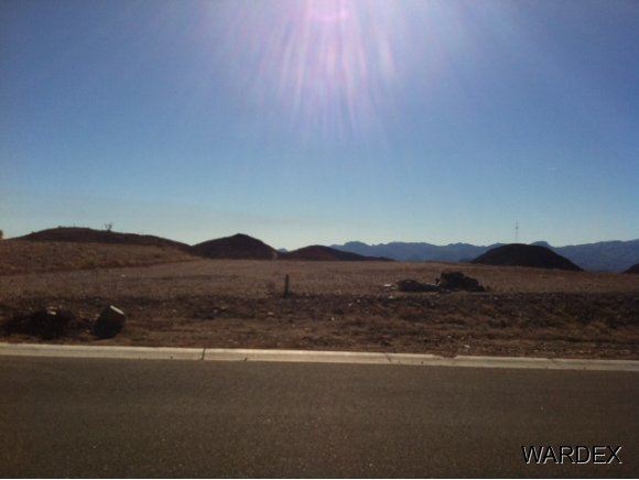 1050 Avienda Del Sol, Lake Havasu City, AZ 86406 