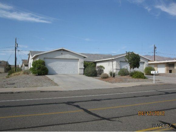 3295 Oro Grande Blvd, Lake Havasu City, AZ 86406 