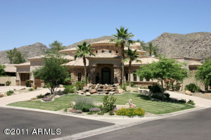 12022 S Tuzigoot Dr, Phoenix, AZ 85044 