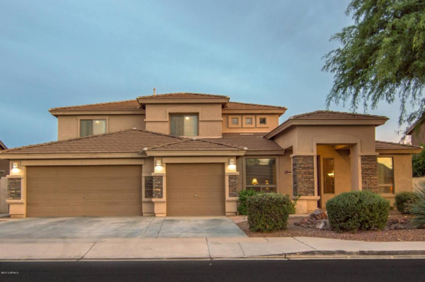 9907 E Natal Ave, Mesa, AZ 85209 